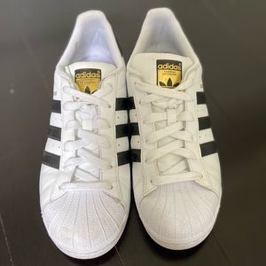 Adidas superstar